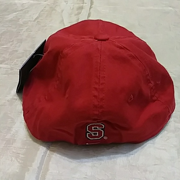 Nike Stanford Cardinal Fitted Cap - Picture 3 of 4